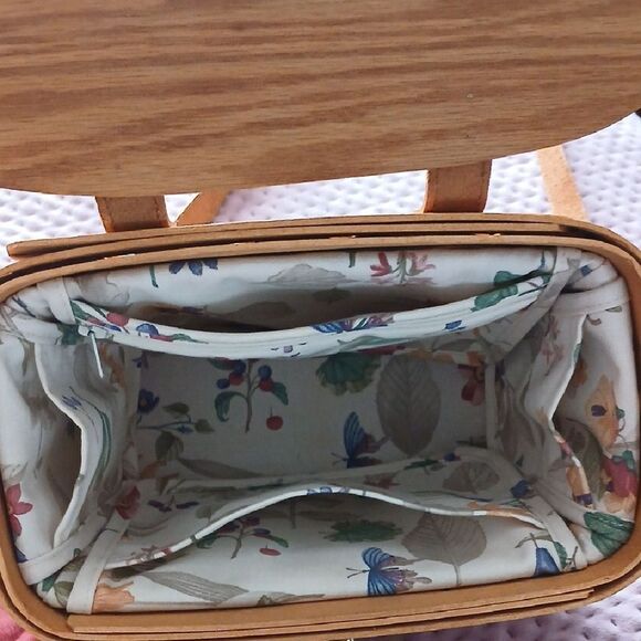 Tan Woven Basket Bag - Picture 2 of 6